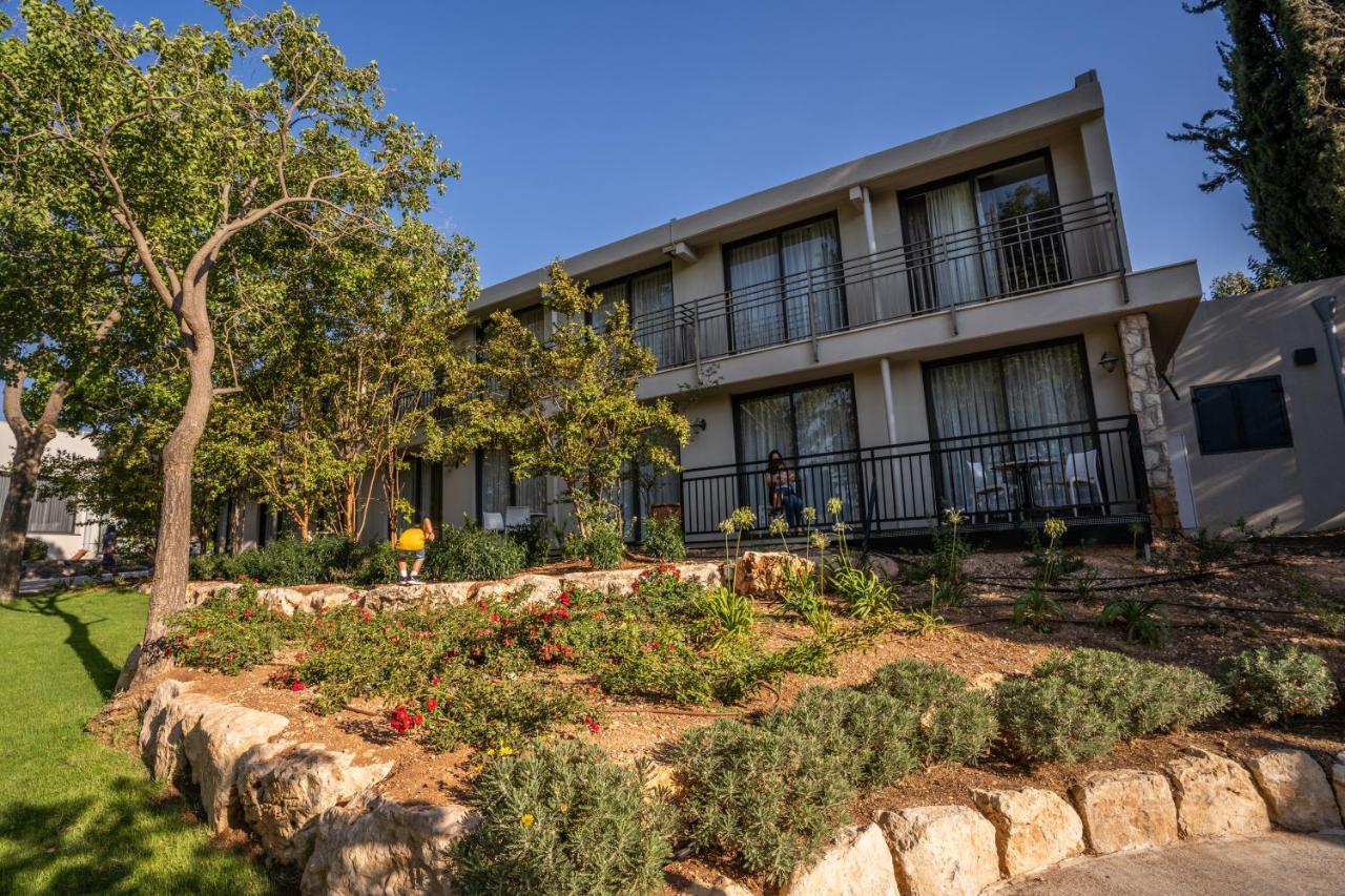 Kfar Giladi Hotel Екстер'єр фото
