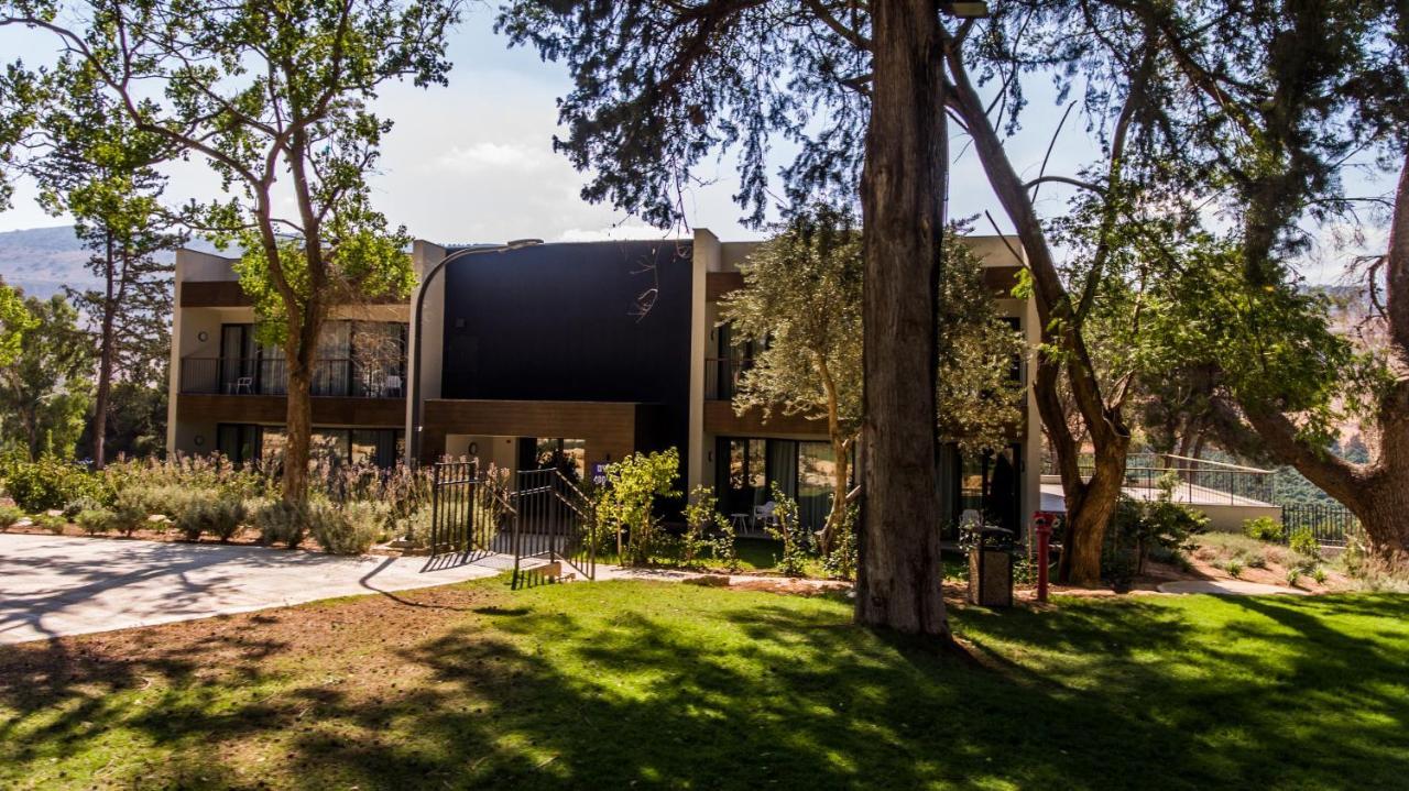 Kfar Giladi Hotel Екстер'єр фото