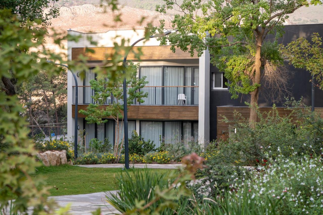 Kfar Giladi Hotel Екстер'єр фото